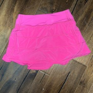 SONIC PINK LULULEMON SKIRT